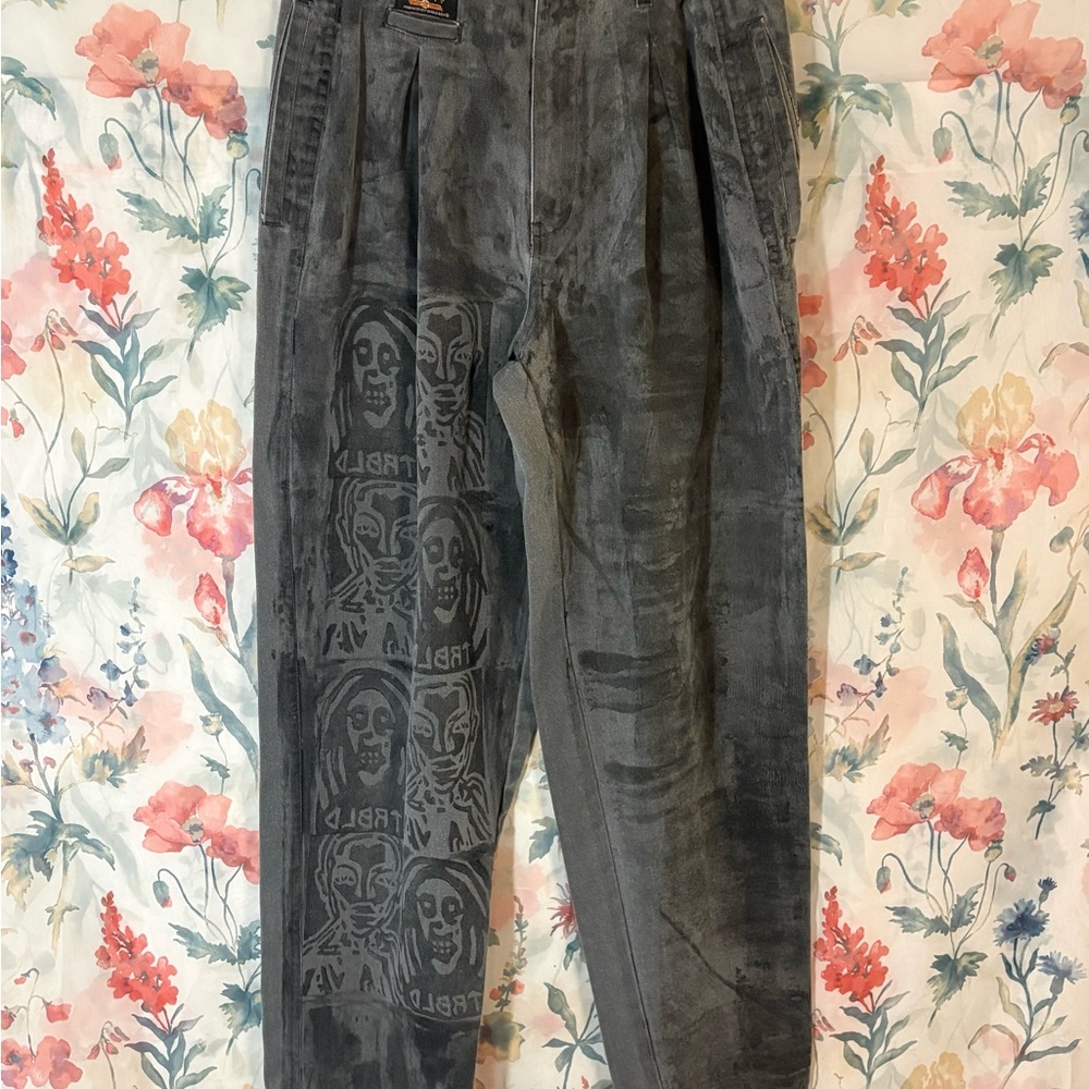 Vintage Men's Gray Graphic Casual Pants